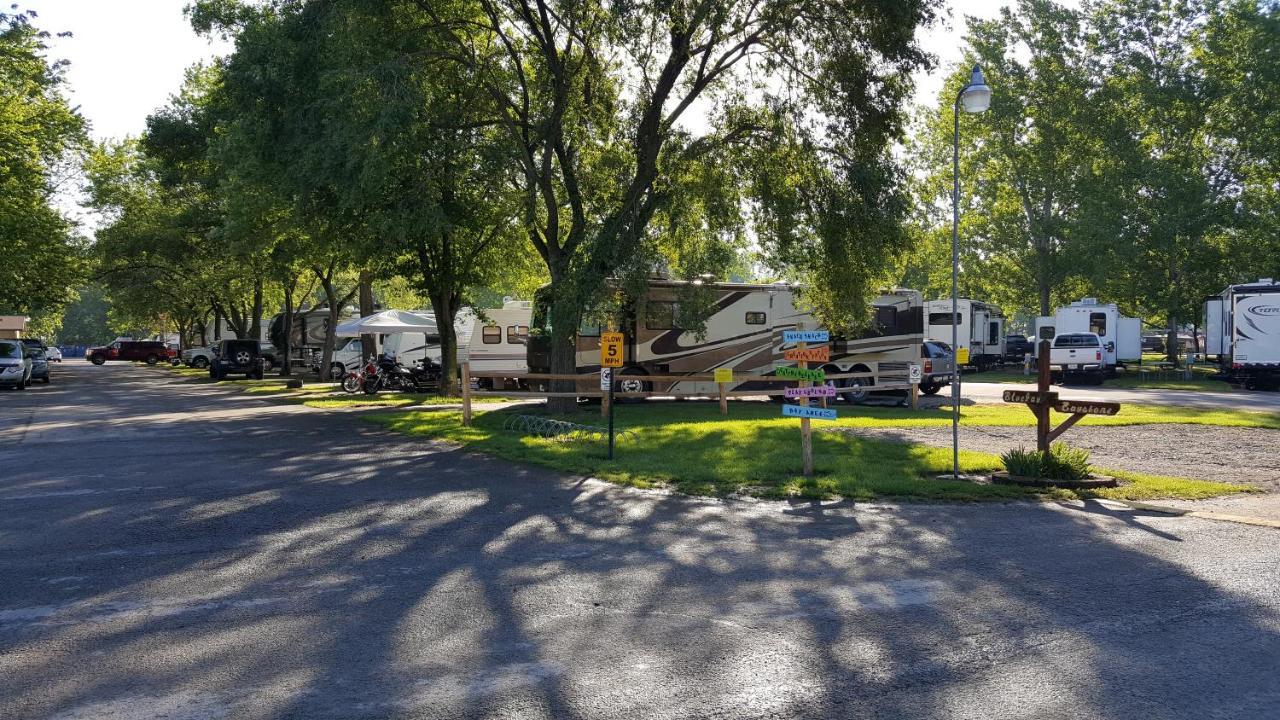Sandusky Koa Holiday Campground Hotel Buitenkant foto
